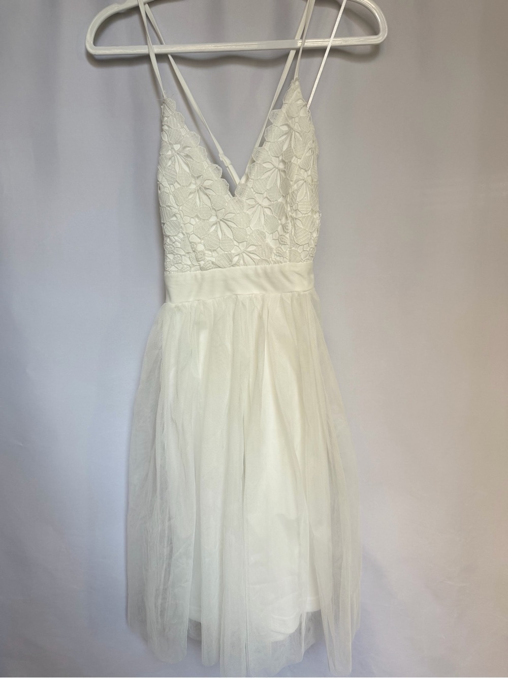 NWT Blashe Formal White Mini Dress with Floral Lace Bodice Tulle skirt, small